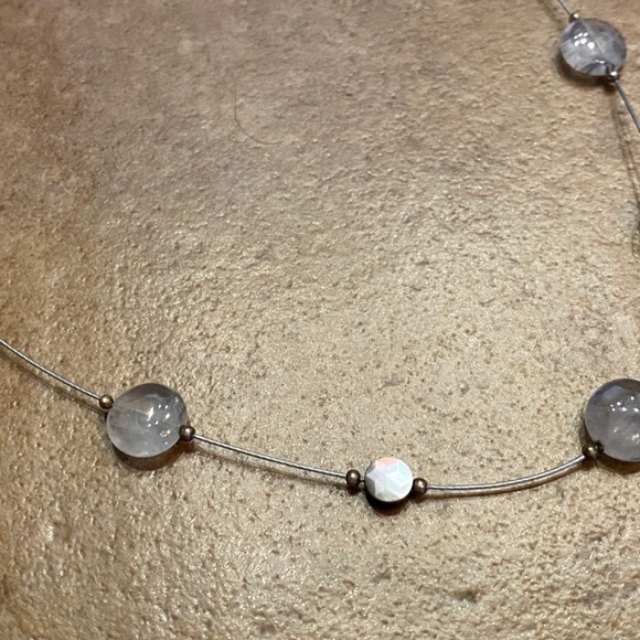 Silpada Shell Necklace - Picture 5 of 6